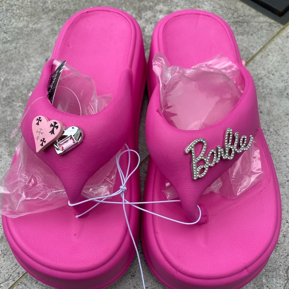 Ladies Barbie wedgie flip flops size 8